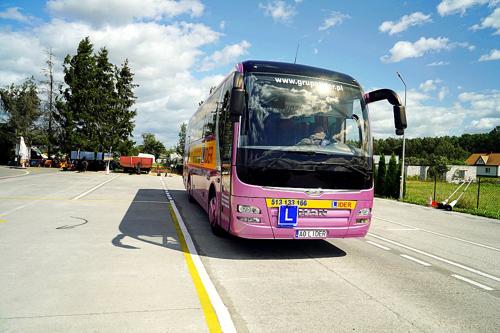 Autobus szkoleniowy Grupa Lider — Kat. D